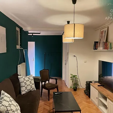 Green Studio *